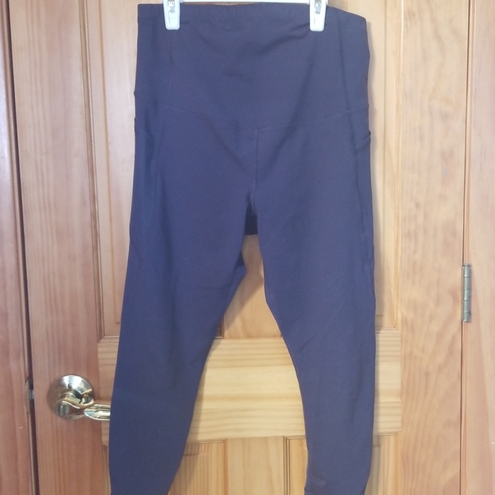 Maternity Workout Capris